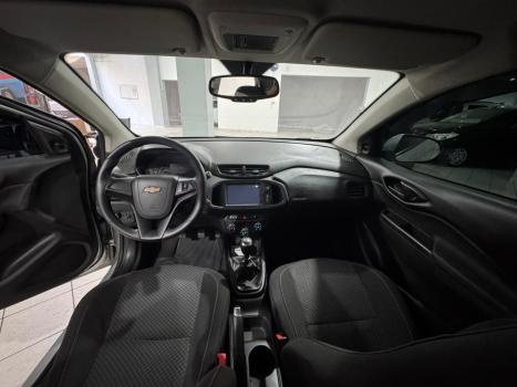 CHEVROLET Onix Hatch 1.4 4P FLEX LT, Foto 5