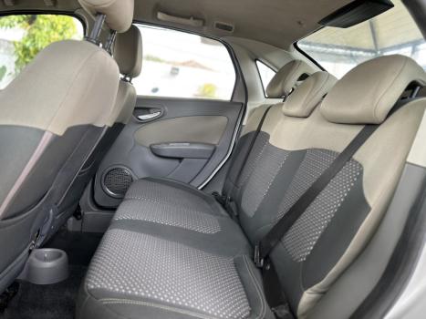 FIAT Grand Siena 1.6 16V 4P ESSENCE FLEX, Foto 9