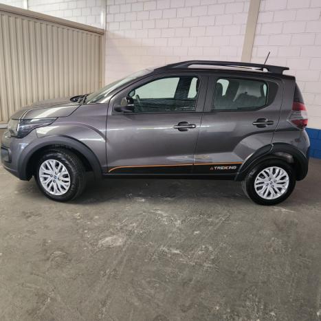 FIAT Mobi 1.0 4P FLEX EVO TREKKING, Foto 4
