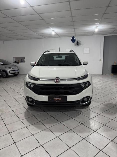 FIAT Toro 1.8 16V 4P FLEX FREEDOM ROAD AUTOMTICO, Foto 2