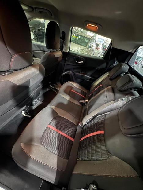 FIAT Toro 1.8 16V 4P FLEX FREEDOM ROAD AUTOMTICO, Foto 9