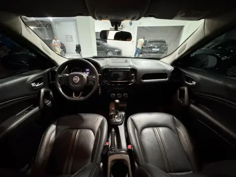 FIAT Toro 1.8 16V 4P ENDURANCE AUTOMTICO, Foto 10