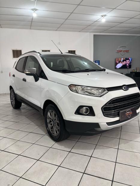 FORD Ecosport 1.6 16V 4P FREESTYLE PLUS FLEX, Foto 4