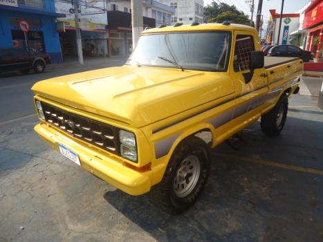 FORD F-1000 3.9 CABINE SIMPLES DIESEL, Foto 2