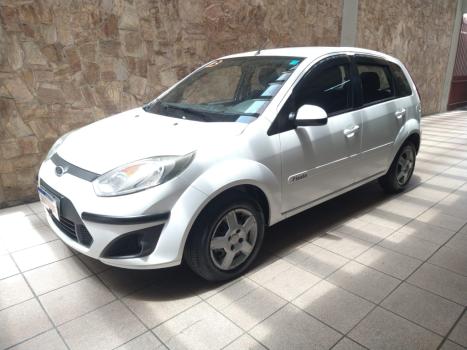 FORD Fiesta Hatch 1.6 4P CLASS FLEX, Foto 2