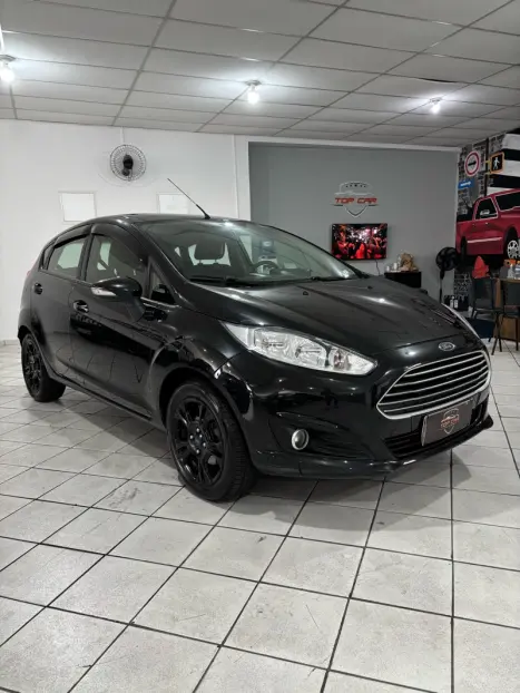 FORD Fiesta Hatch 1.6, Foto 3