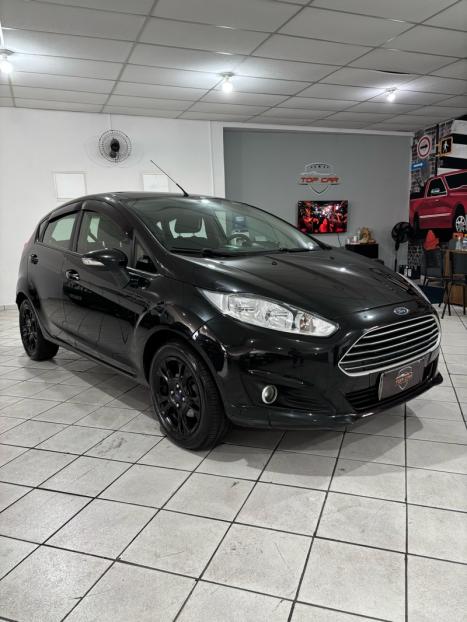 FORD Fiesta Hatch 1.6, Foto 7