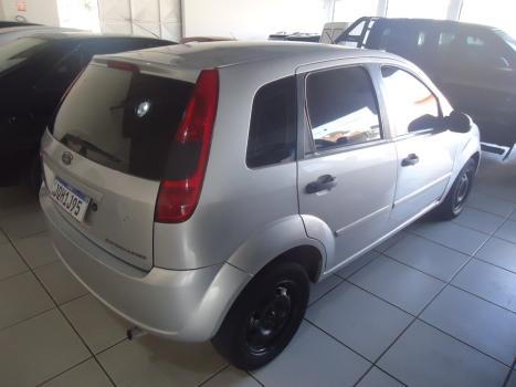 FORD Fiesta Hatch 1.0 4P SUPERCHARGER, Foto 2