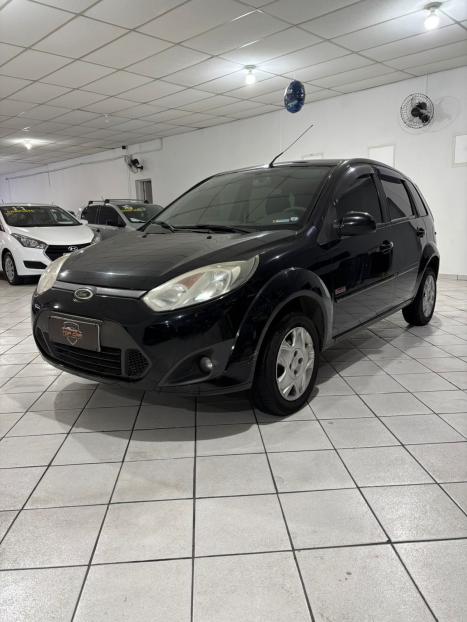 FORD Fiesta Hatch 1.6, Foto 1
