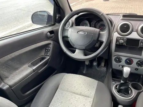 FORD Fiesta Hatch 1.6 4P FLEX, Foto 8