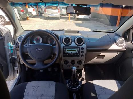 FORD Fiesta Hatch 1.6 4P FLEX, Foto 8