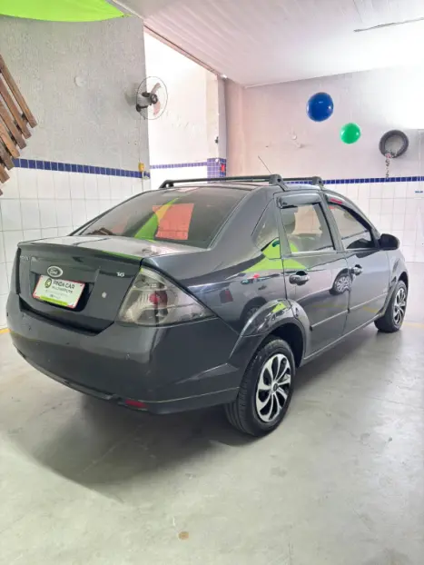 FORD Fiesta Sedan 1.6 4P FLEX, Foto 4