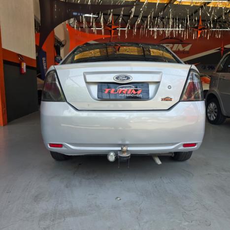 FORD Fiesta Sedan 1.6 4P ROCAM FLEX, Foto 5