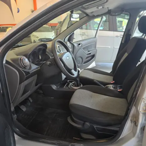 FORD Fiesta Sedan 1.6 4P ROCAM FLEX, Foto 7