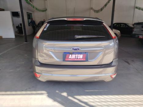 FORD Focus Hatch 1.6 4P, Foto 10