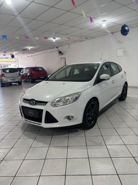 FORD Focus Hatch 2.0 16V 4P FLEX SE PLUS POWERSHIFT AUTOMTICO, Foto 1