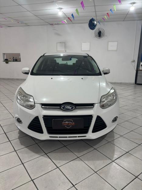FORD Focus Hatch 2.0 16V 4P FLEX SE PLUS POWERSHIFT AUTOMTICO, Foto 6