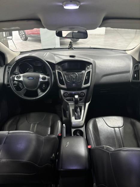 FORD Focus Hatch 2.0 16V 4P FLEX SE PLUS POWERSHIFT AUTOMTICO, Foto 7