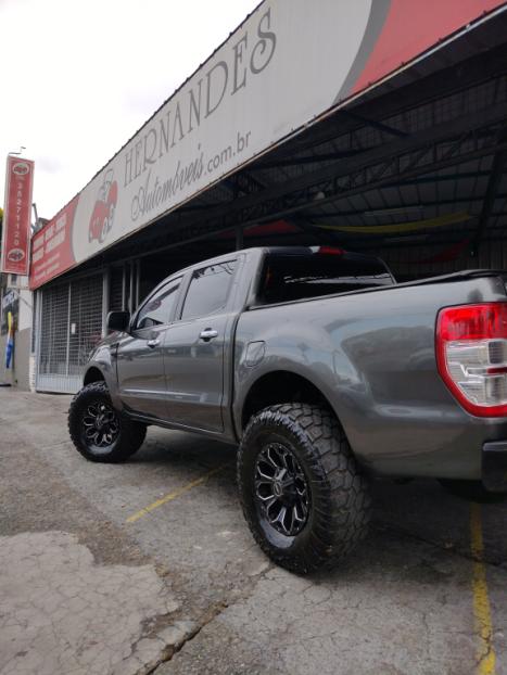 FORD Ranger 2.2 16V XLS DIESEL 4X4 CABINE DUPLA AUTOMTICO, Foto 4