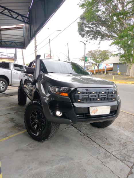 FORD Ranger 2.2 16V XLS DIESEL 4X4 CABINE DUPLA AUTOMTICO, Foto 3