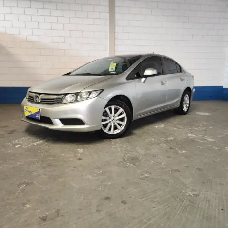 HONDA Civic 1.8 16V 4P FLEX LXS AUTOMTICO, Foto 4