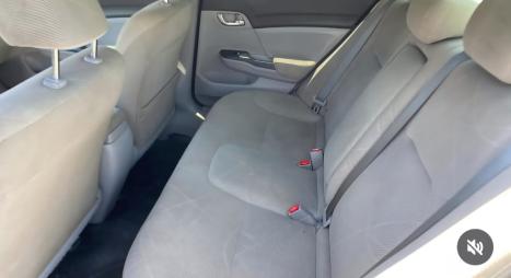 HONDA Civic 1.8 16V 4P FLEX LXS AUTOMTICO, Foto 9