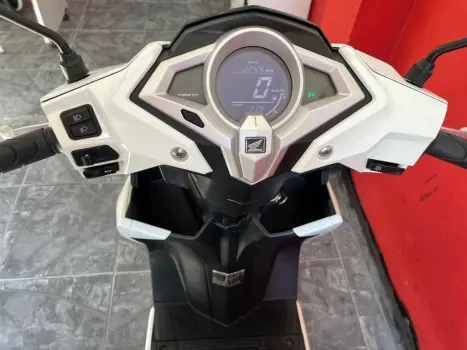 HONDA Elite 125 , Foto 4