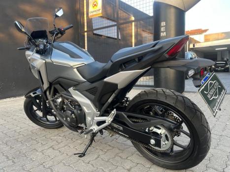 HONDA NC 700 X ABS, Foto 4