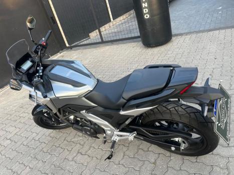 HONDA NC 700 X ABS, Foto 8