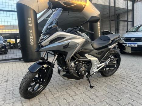 HONDA NC 700 X ABS, Foto 9