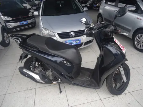 HONDA SH 150 I DLX, Foto 1