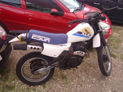 HONDA XLX 250R , Foto 4