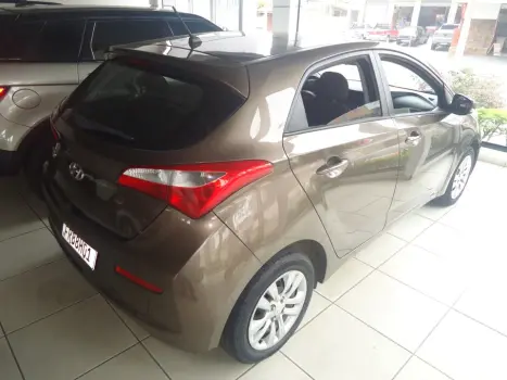 HYUNDAI HB 20 Hatch 1.0 12V 4P FLEX COMFORT, Foto 3