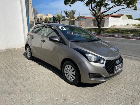 HYUNDAI HB 20 Hatch 1.0 12V 4P FLEX UNIQUE, Foto 2