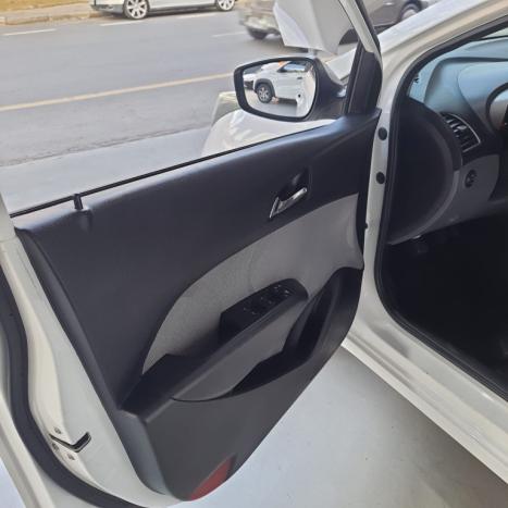 HYUNDAI HB 20 Sedan 1.0 12V 4P FLEX COMFORT PLUS, Foto 14