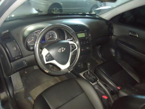 HYUNDAI I30 2.0 16V 4P, Foto 3