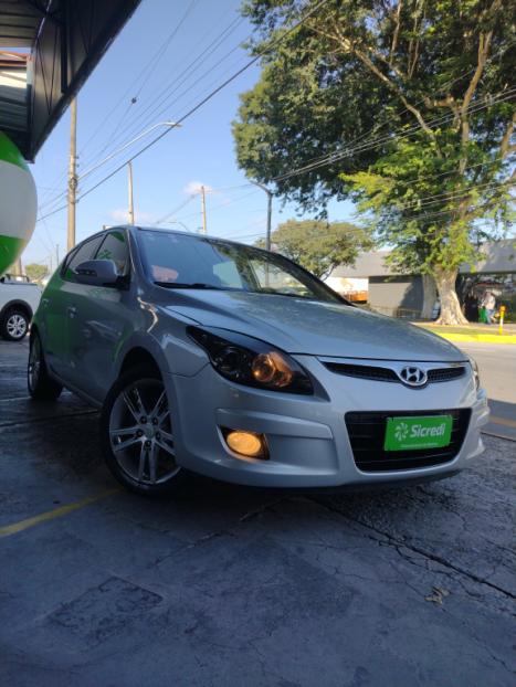 HYUNDAI I30 2.0 16V 4P, Foto 4