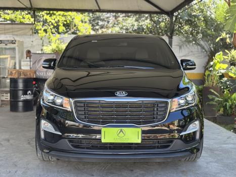 KIA Carnival 3.3 V6 4P EX, Foto 2