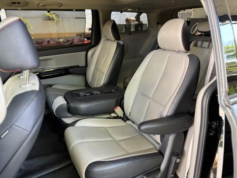 KIA Carnival 3.3 V6 4P EX, Foto 18