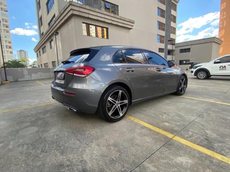 MERCEDES-BENZ A 250 2.0 16V 4P CGI VISION 7G-DCT AUTOMTICO, Foto 3