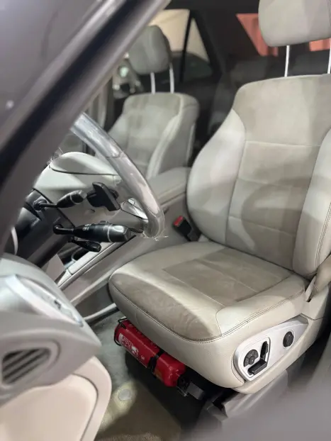 MERCEDES-BENZ ML 350 3.0 V6 24V 4P 4X4 CDI SPORT TURBO DIESEL AUTOMTICO, Foto 9