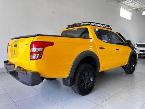 MITSUBISHI L 200 Savana 2.5 SAVANA 4X4 TURBO DIESEL CABINE DUPLA, Foto 5