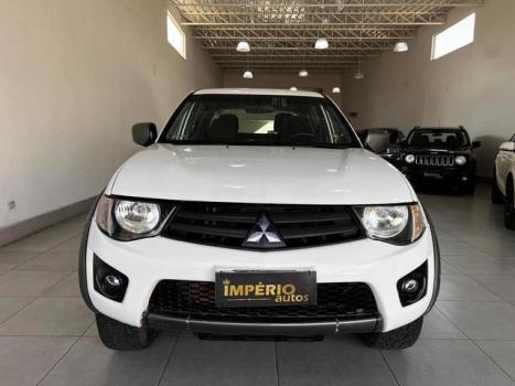 MITSUBISHI L 200 Triton 3.2 16V HPE 4X4 CABINE DUPLA TURBO DIESEL INTERCOOLER, Foto 3