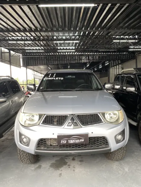 MITSUBISHI L 200 Triton 3.2 16V HPE 4X4 CABINE DUPLA TURBO DIESEL INTERCOOLER AUTOMTICO, Foto 1