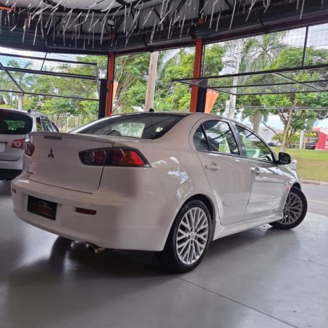 MITSUBISHI Lancer 2.0 16V 4P, Foto 4