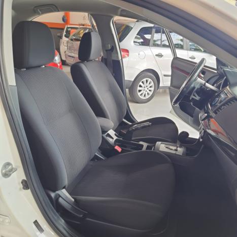 MITSUBISHI Lancer 2.0 16V 4P, Foto 9