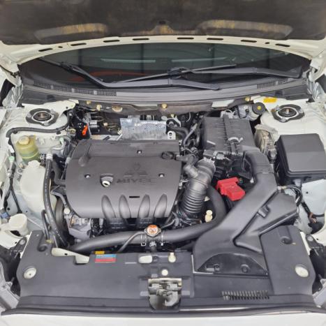 MITSUBISHI Lancer 2.0 16V 4P, Foto 14