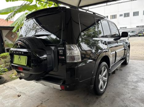 MITSUBISHI Pajero Full 3.8 V6 24V 4P HPE 4X4 AUTOMTICO, Foto 6