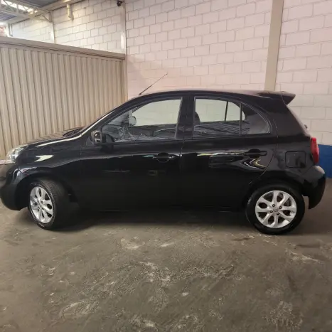 NISSAN March 1.0 12V 4P S FLEX, Foto 4