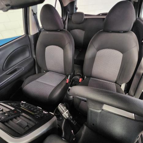 NISSAN March 1.0 12V 4P S FLEX, Foto 11